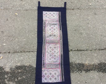 ヴィンテージ ハンドメイド モン族刺繍 コットン 壁掛け