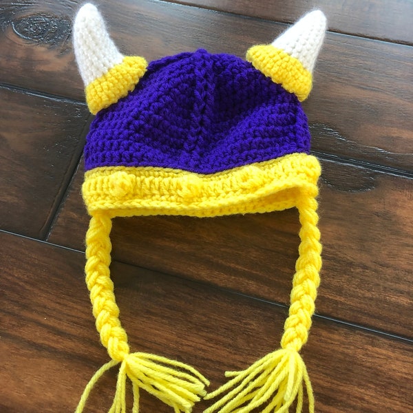 Hat-Vikings-child braids