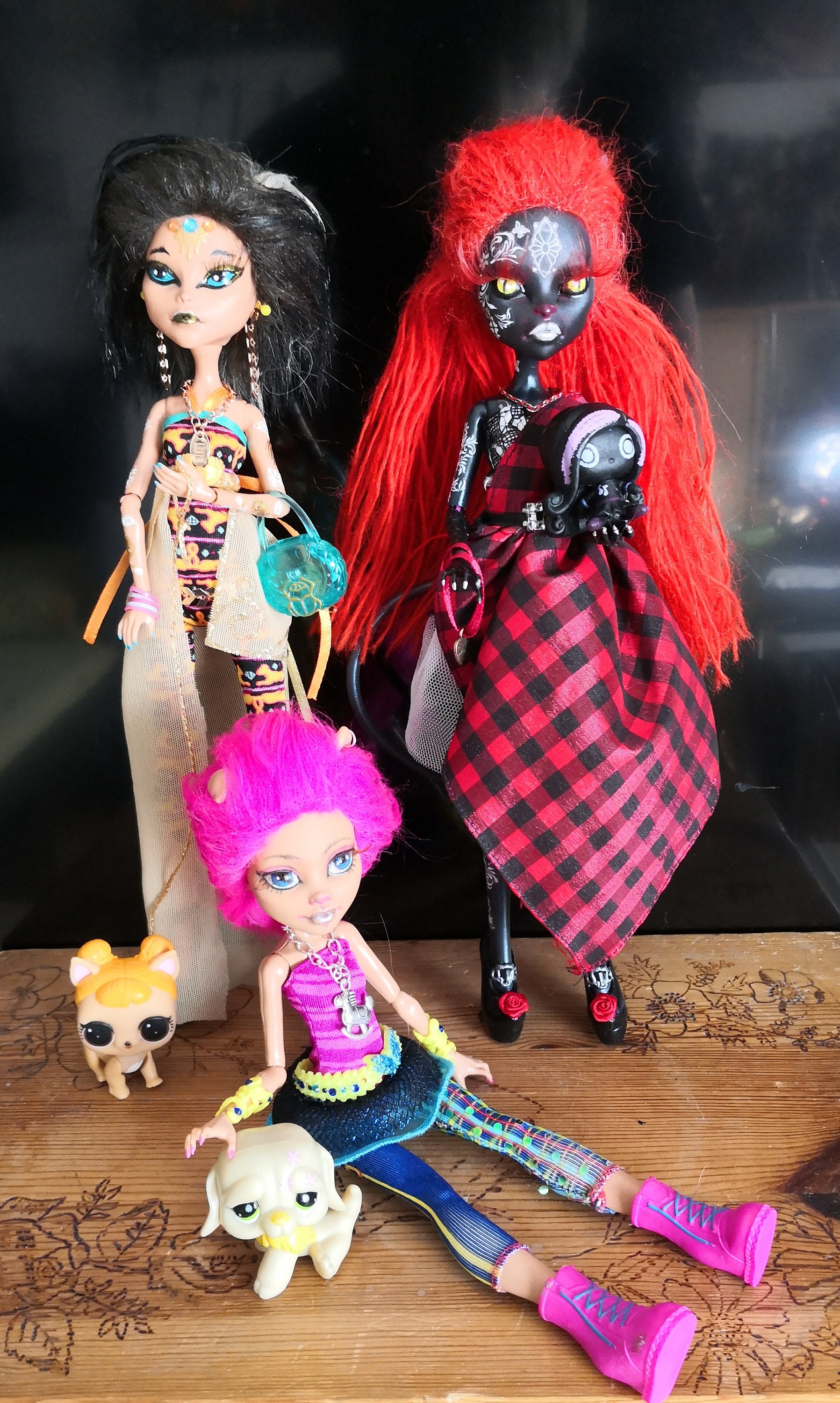 Monster top high dog