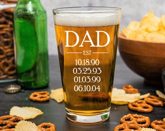 Fathers Day Gift, Happy Fathers Day, Gift for Dad, Dad Est, Pint Glass, Beer Gift, Gift for Stepdad, New Father Gift, Personalized Glass