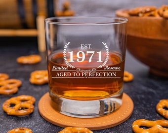 1971 Birthday Gift, Whiskey Birthday Glass, Established 1971, Bourbon Rocks Glass, Birthday Gift for Him, Scotch Glass for Guys, Est 1971