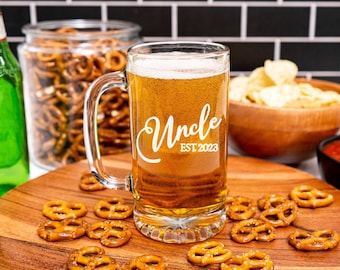 Jarra de cerveza grabada con láser, regalo para anunciar la llegada de un nuevo tío.