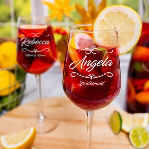 Personalized Wine Glass, Bridal Shower, Wedding Party, Bridesmaid, Engraved Glass, Custom Wedding Glasses, Maid of Honor, Bridesmaid Glasses