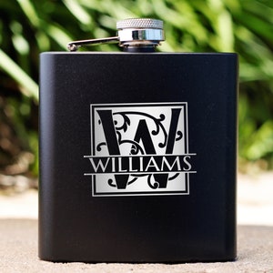 Black Flask, Groomsman Flask, Flask for Men, Engraved Flask, Monogrammed Flask, Hip Flask, Flask For Groomsmen, Wedding Flask, Bridal Party