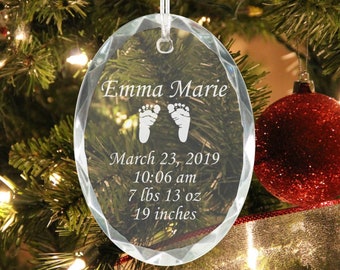 Mom Ornament New Mom Gift Baby Shower Gift Personalized Christmas Ornament Christmas Gift for Mama Christmas New Mama Gift Ornament 125.