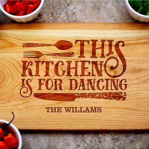 Personalized Cutting Board, Engraved Cutting Board, Custom Cutting Board, Wedding Gift, Housewarming Gift, Anniversary Gift, Engagement Gift