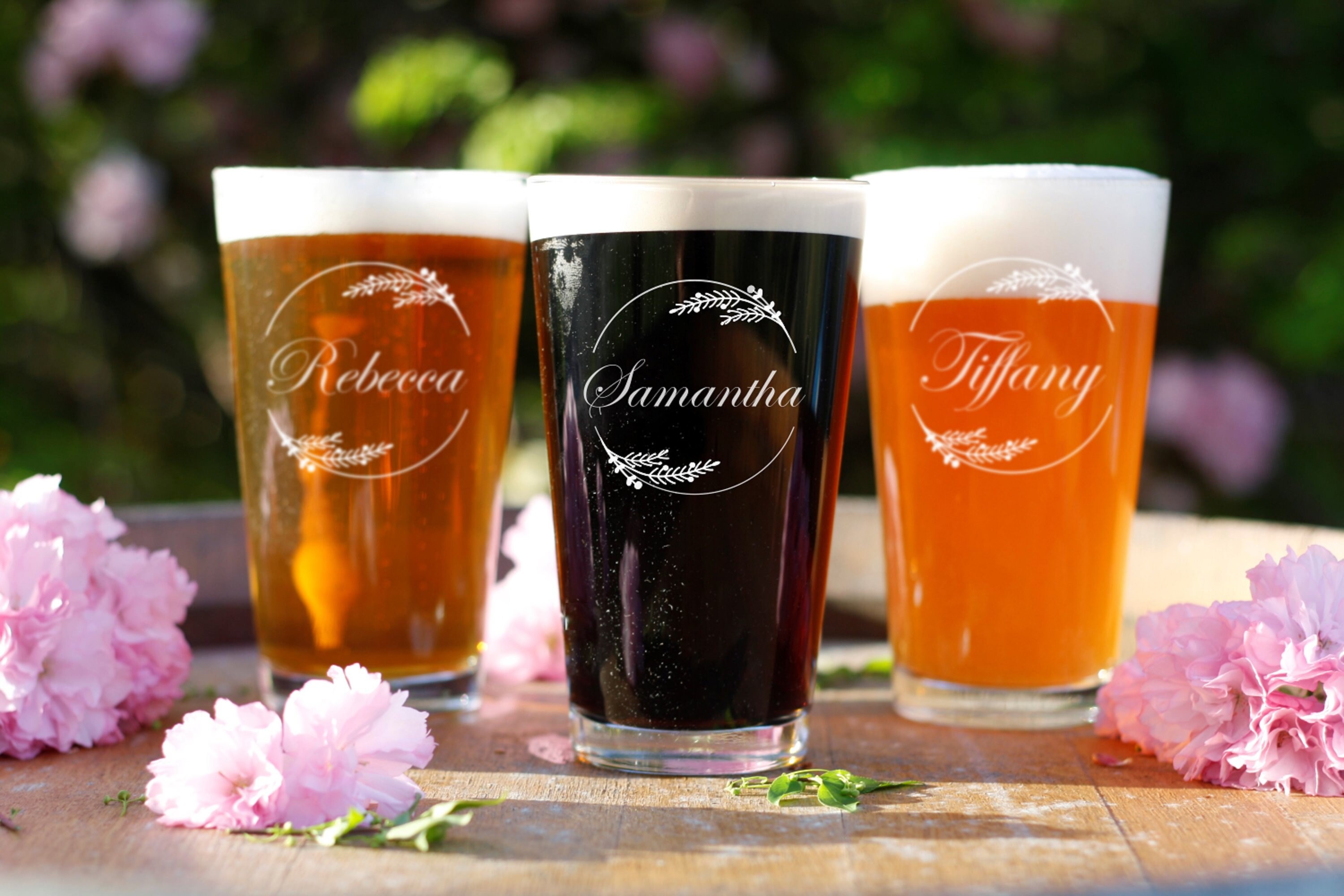 Пинта фото. Пиво bali hai premium munich lager 4. Две пинты 6. 3. 3.