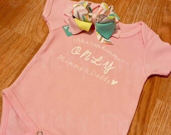 Who can kiss me? Infant Bodysuit