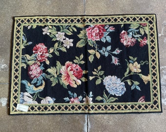 Needlepoint Wool Rug 2x3