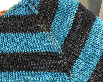Rugby stripe triangle scarf
