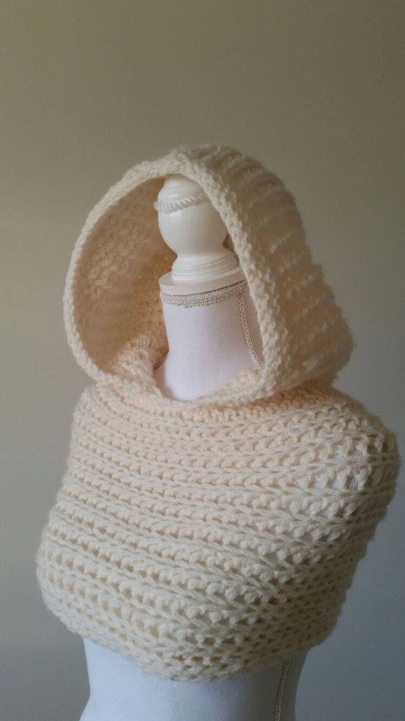 Poncho Cape Femme Tricoté - Châle Enveloppant Manches Chauve-souris, Avec Pompons, Neuf étiqueté