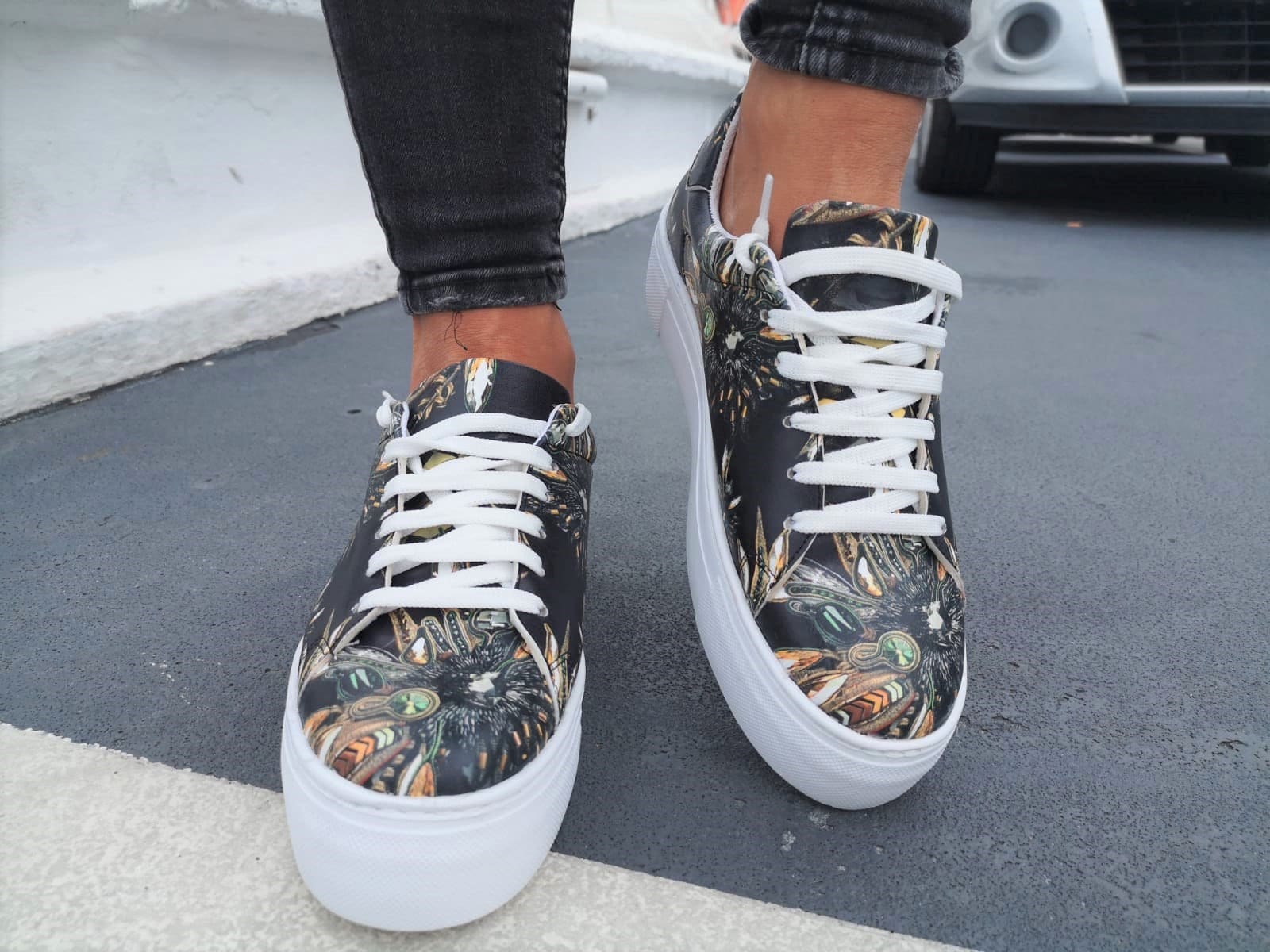 Chanel sneakers - Etsy Nederland
