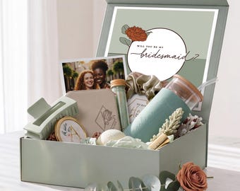 Personalized Bridesmaid Proposal Box with Custom Photo & Tumbler | Will You Be My Bridesmaid Proposal Gift Set in Sage (BE1)