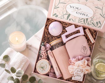 Spa Gift Set, Personalized Relaxation Box with House Made Bath Salts and Bath Bomb (SC2)