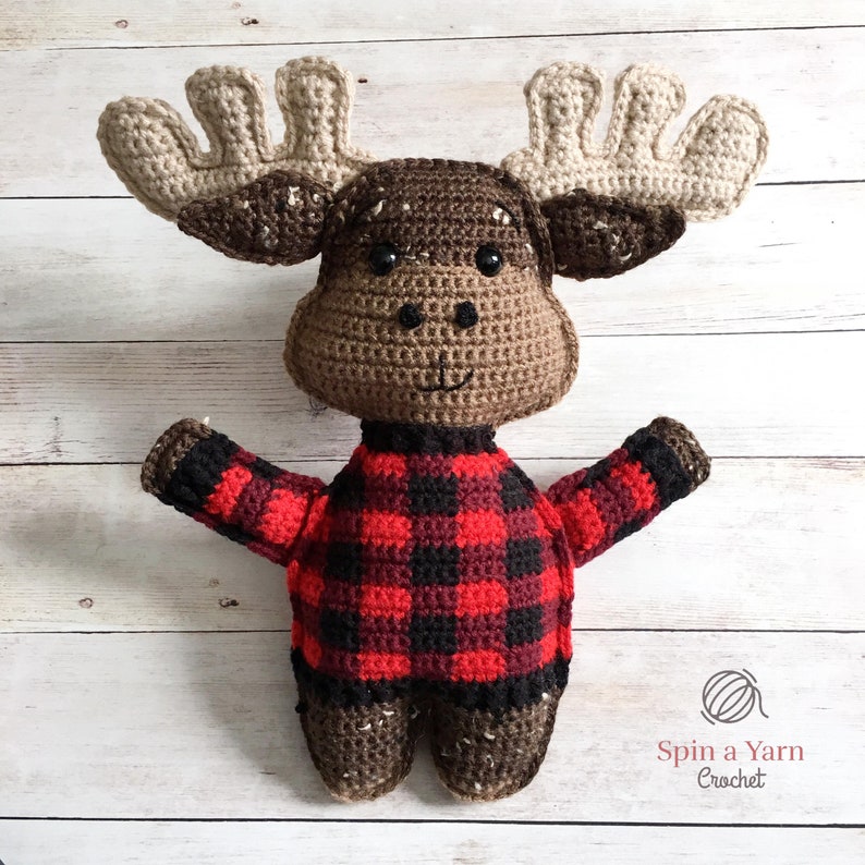 Moose Amigurumi Crochet Pattern image 1