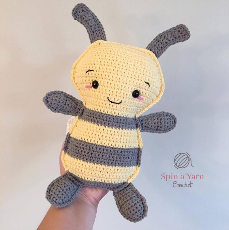 Bumble Bee Crochet Pattern - Etsy Canada