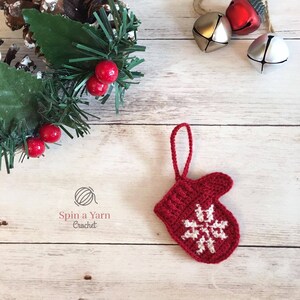 Mittens Ornament Crochet Pattern image 4