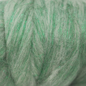 100g Merino Roving Wool Tops Mint Green White Blend for Wet Nuno Needle Felting Spinning Weaving Knitting, Color Glitter White/Green