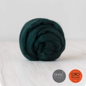 100g Extra Fine Merino Roving Wool Pine Green for Wet Nuno Needle Felting Spinning Weaving Knitting, Color Wood