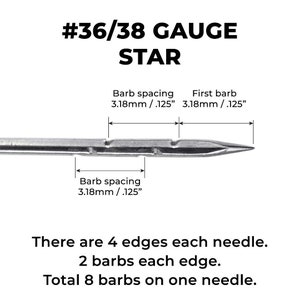 Puede incluir: Primer plano de una aguja en forma de estrella de calibre #36/38 con p&uacute;as. La aguja tiene un total de 8 p&uacute;as, con 2 p&uacute;as en cada uno de los 4 bordes. El espacio entre las p&uacute;as es de 3,18 mm o 0,125 pulgadas.