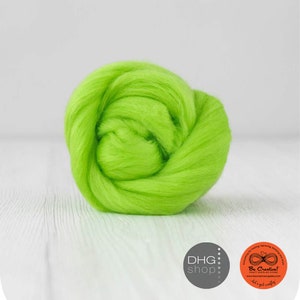 100g Extra Fine Merino Roving Wool Mint Green Lime for Nuno Wet Needle Felting Spinning Weaving Knitting, Color Mint