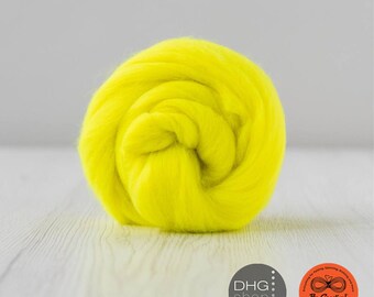 100g Extra Fine Merino Roving Wool Yellow Lemon Neon for Wet Nuno Needle Felting Spinning Weaving Knitting, Electricity Color