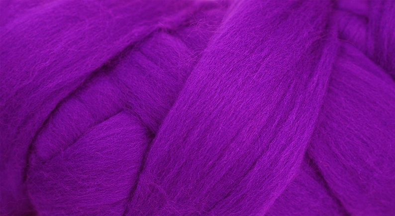 100g Purple Violet Plum Lilac Iris Extra Fine Merino Wool Tops Sliver Roving Felting Supplies Wet Felting Nuno Felting Theatre Color