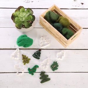 DIY Needle Felting Kit CHRISTMAS TREE Decoration - Starter Kit - Kit For Beginners - Gift for Adults Kids Girls Women – Gift Craft Kit