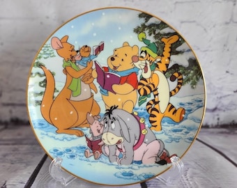 Bradford Exchange Hello Pooh Collectible Plate, Winnie the Pooh Bradford Exchange Hello Pooh Collectible Plate, Winnie the Pooh