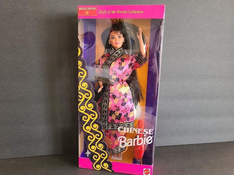 Barbie、バービー人形、香港、中国 il_fullxfull.4691674888_l54n.jpg