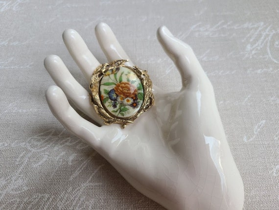 Vintage Handpainted Floral Cameo Brooch Pin Penda… - image 6