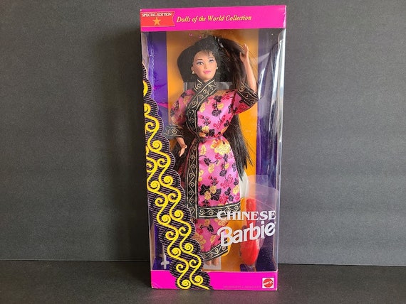 バービーコレクター ドール・オブ・ザ・ワールド チャイナ(ピンクラベル)(W3323)並行輸入品 バービーコレクター ドール・オブ・ザ・ワールド チャイナ(ピンク