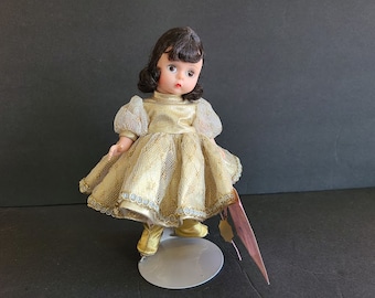 Madame Alexander 8" Snowflake Premiere Doll, Stand, 1995