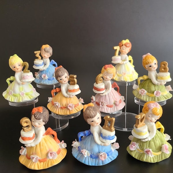 millésime 1979, Enesco Birthday Girls Brunette Blond Age of 2, 3, 5, 6, 7, 8, 9, 11, 12 Figurines en porcelaine peintes à la main Top of Birthday Cake