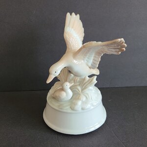 Vintage Gänse Spieluhr Porzellanfigur, 1970er Jahre