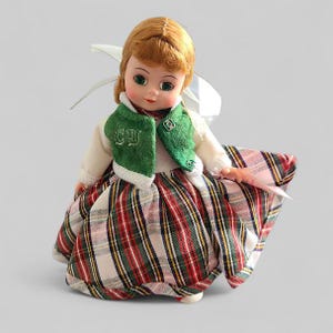 1995, Madame Alexander C.U. Gathering 8&#39;&#39; Doll &#39;&#39;Back to The 50&#39;s&#39;&#39;