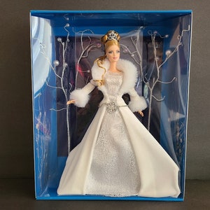 Winter fantasy barbie outlet 2003 value