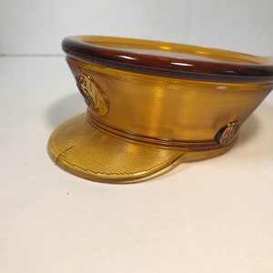 Vintage 1940s Amber glass officer&#39;s hat powder dish