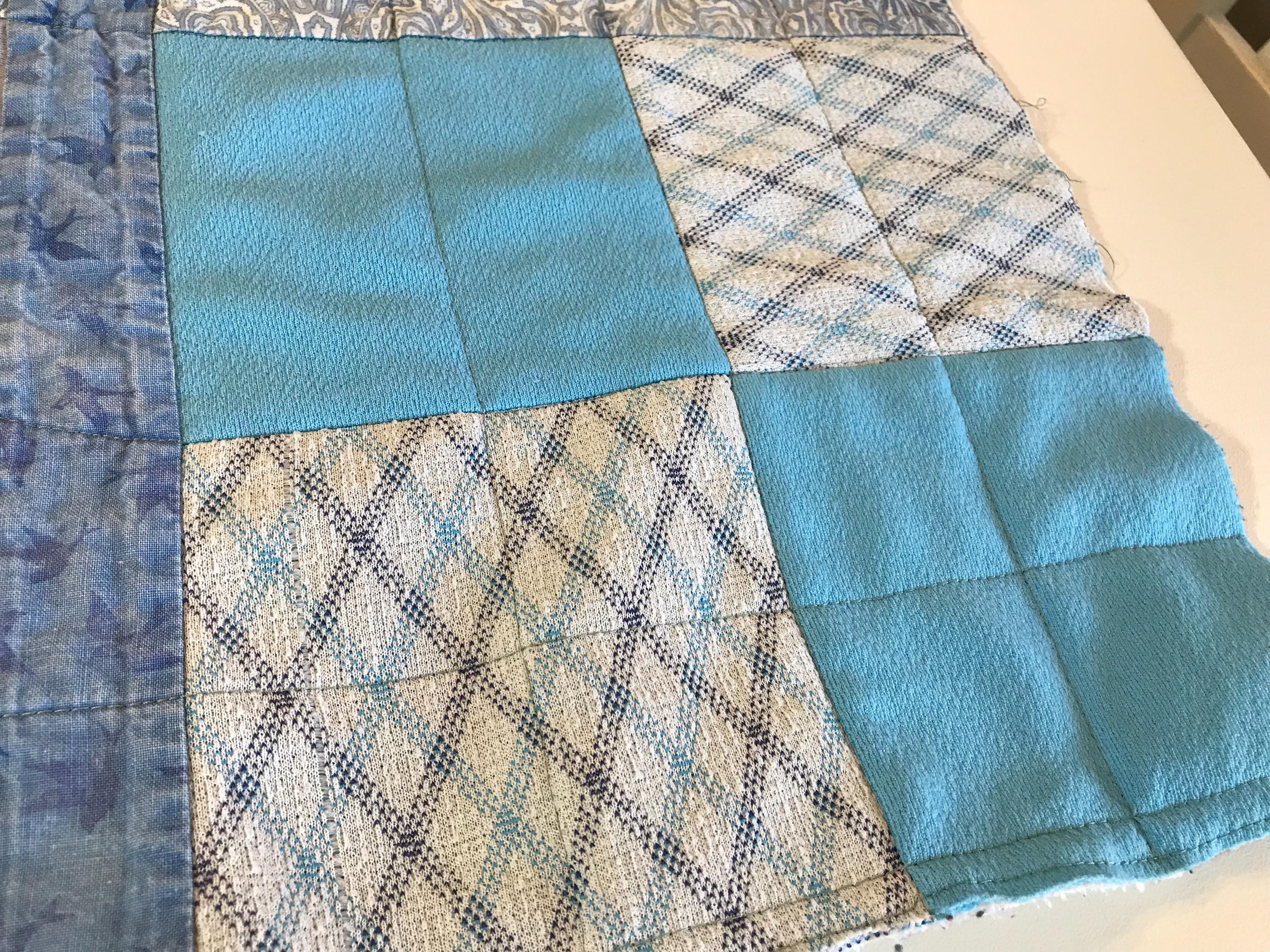 ヴィンテージクレイジーキルトスタイルの小さなキルトトッパー、30x30