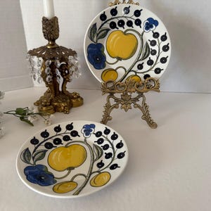 Vintage Arabia Finland Paratiisi Small Plates – Set of 2, Hand Painted 6.75&quot; Fruit & Floral Pattern, Scandinavian Modern Tableware