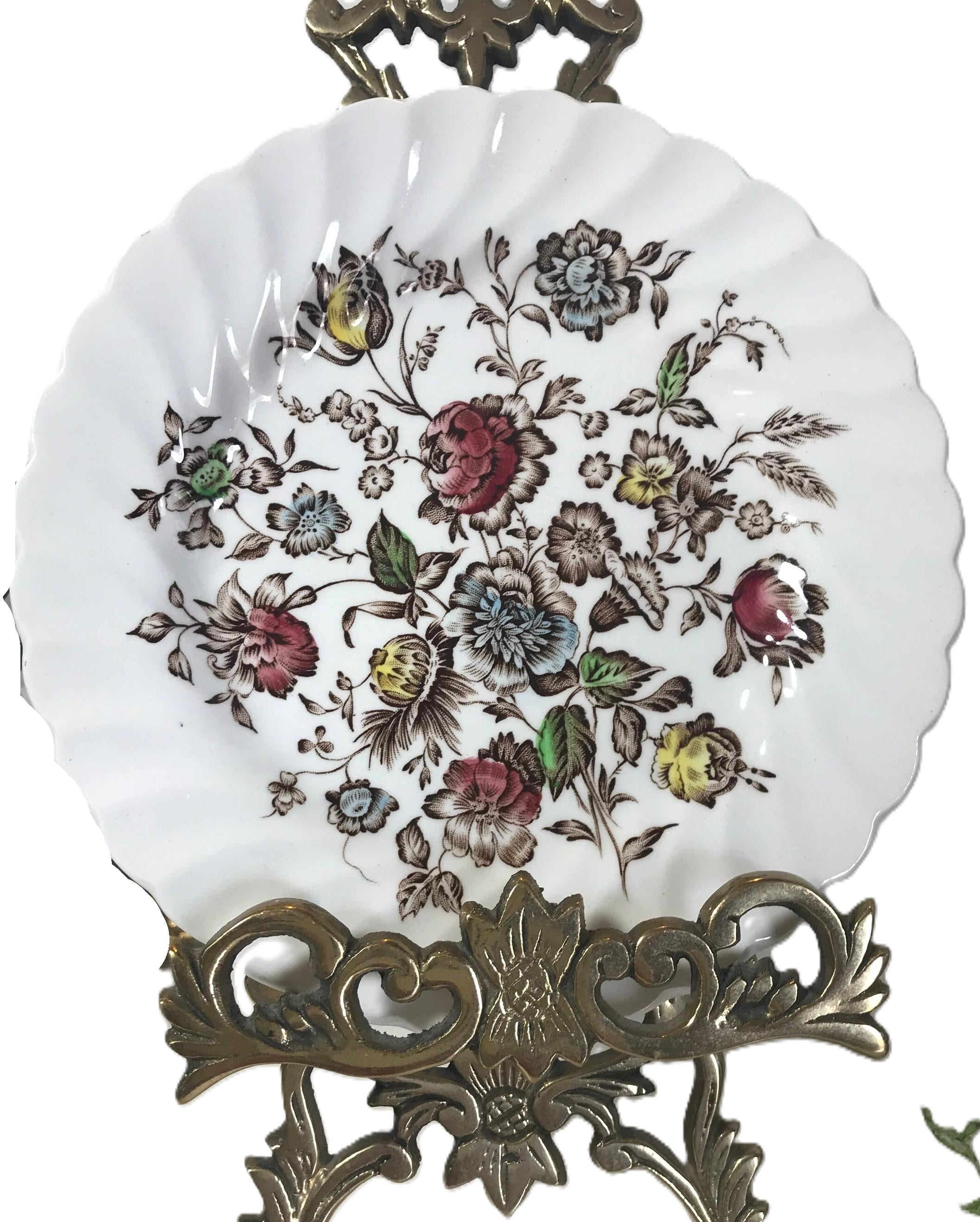 Johnson Brothers Staffordshire Bouquet Salad Plate 8