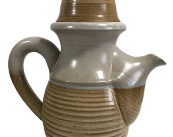 Stoneware pottery pitcher, Overland stoneware pitcher, Neutral ceramic Overland water pitcher, stoneware water pitcher, boho ceramic pitcher