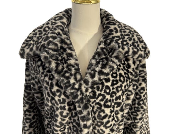 Ann Taylor Faux Fur Leopard Print Coat, Size S Pe… - image 4