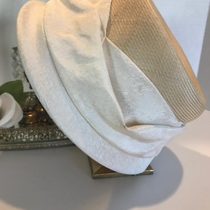 Vintage 60s Sharon Originals hat, Vintage1960s Sharon Originals straw pillbox hat, Vintage accessories, vintage unique hat, dress hat