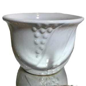 Vintage Glasur Keramik German white 3.5" planter,  Glasur Keramik pottery small embossed design planter pot, Germany ceramic planter