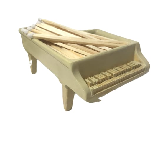 Vintage piano trinket dish, Vintage off white miniature piano ring dish, Piano figurine, Piano decor, Piano matchstick holder, trinket dish