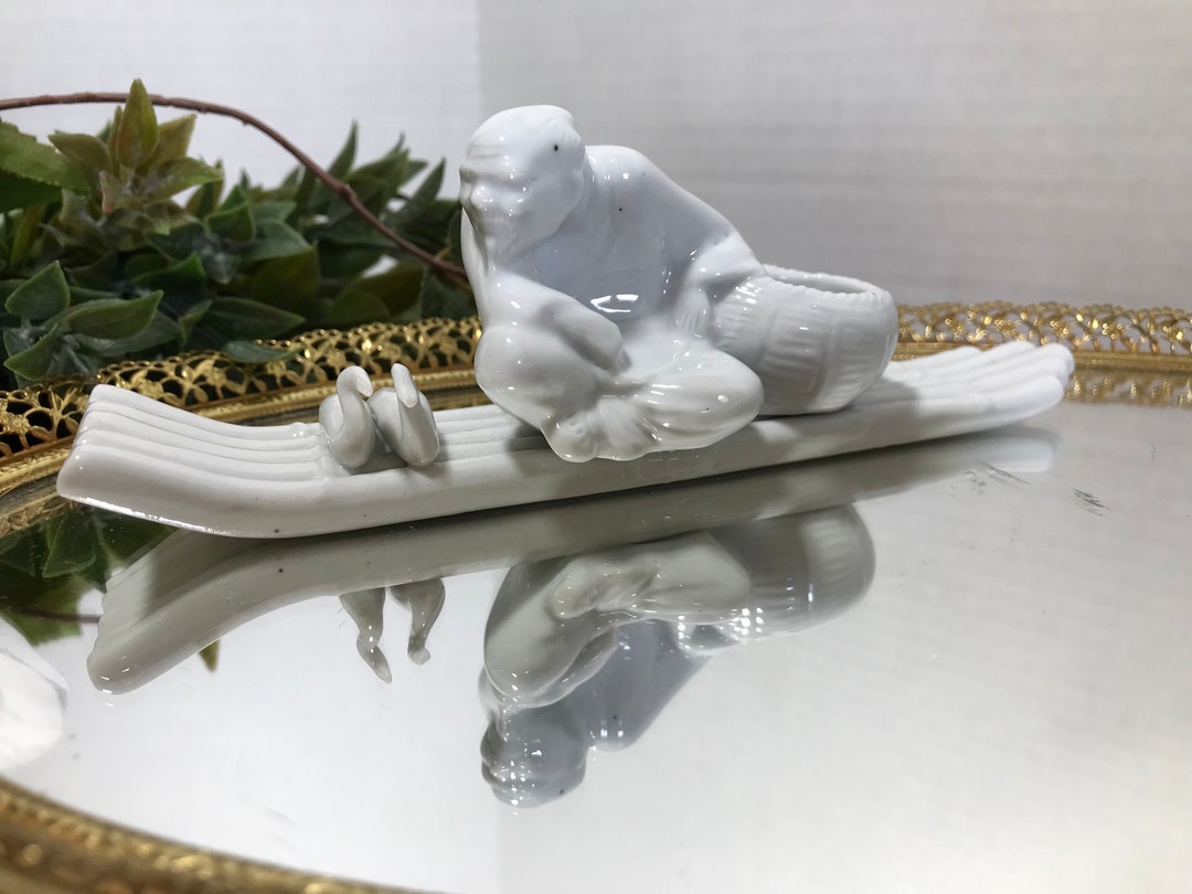 Vintage White Ceramic Incense Burner, Vintage Sitting Man