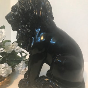 Vintage large lion figurine, Vintage lion statue, vintage black lion, lion with mane figurine, unique lion statue, lion decor.