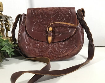 Vintage tooled leather handbag purse, Vintage Mexico tooled leather bag, Vintage brown tooled leather distressed handbag purse.