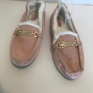 Vintage Juicy Couture slip on slipper shoes, Juicy Couture logo pink faux suede faux fur slipper shoes, Juicy Couture slip on bling shoes.